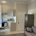 Modern 2-bedroom Apartment-dublin