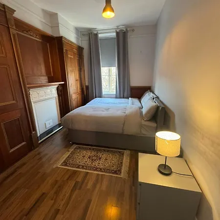 Modern 2-bedroom Apartment-dublin دبلن