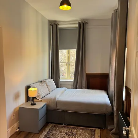 דירה Modern 2-bedroom Apartment-dublin דבלין